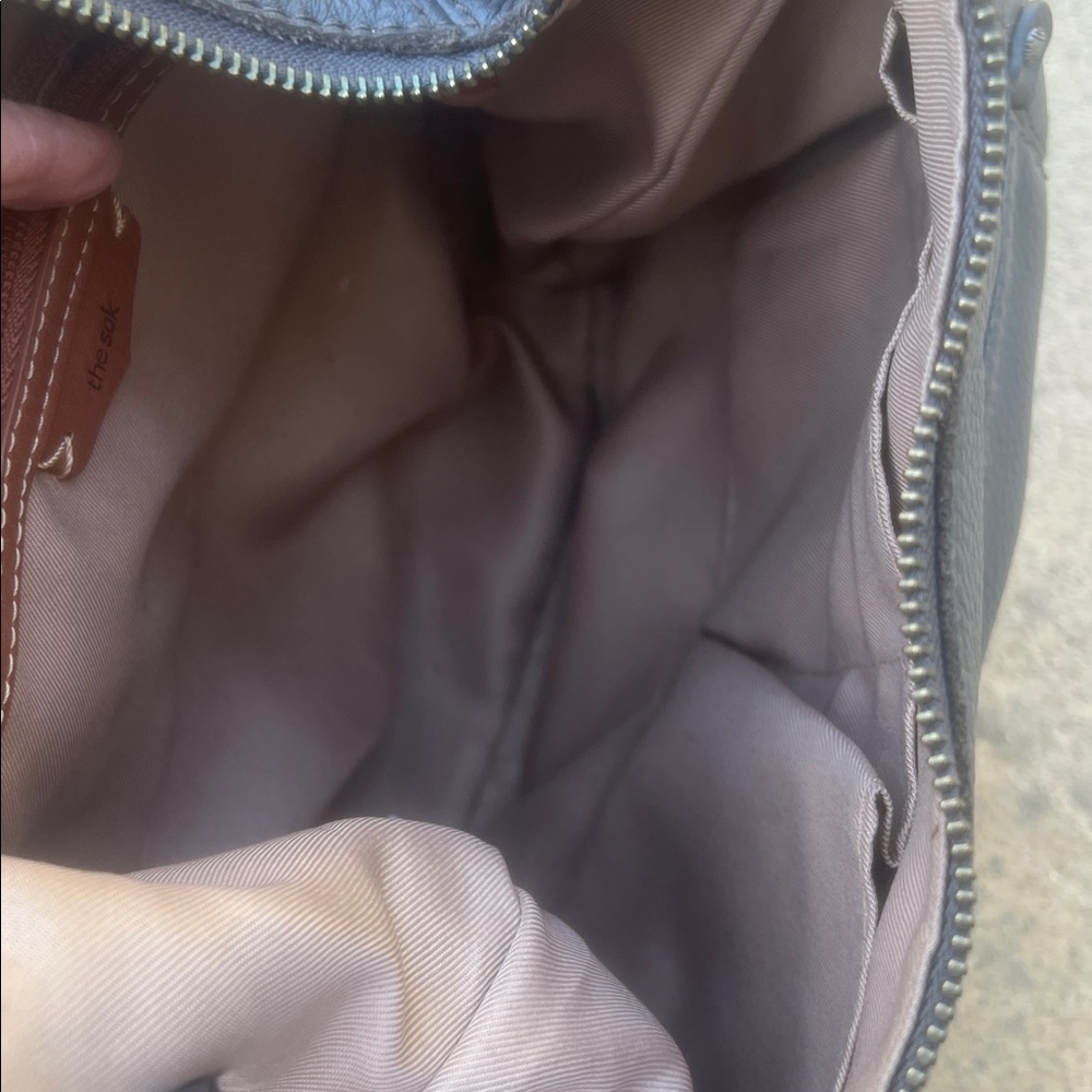 The Sak Grey Leather Shoulder Purse - Picture 8 of 9